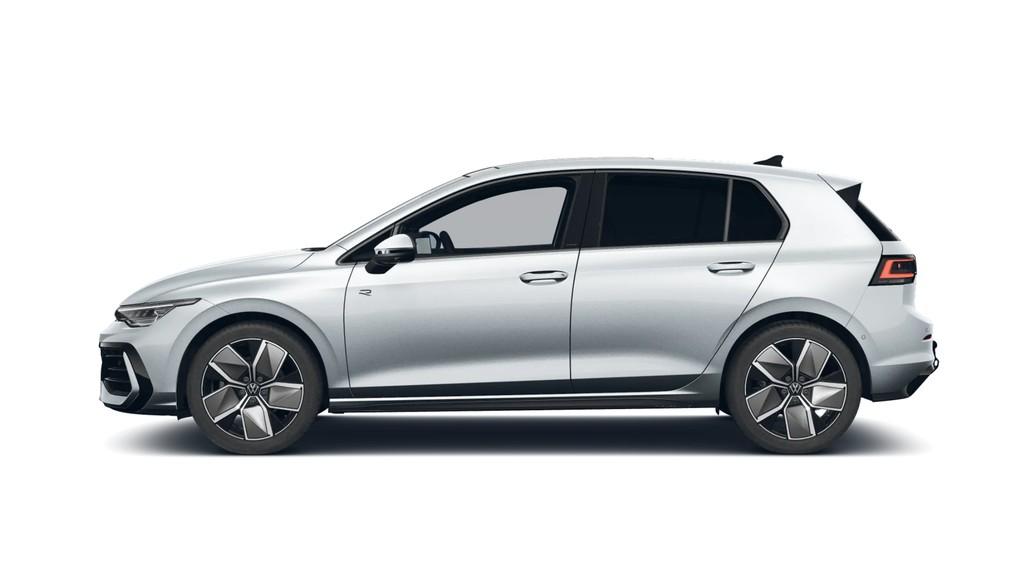Volkswagen Golf 2026 г. Серебристый, пробег 3300 км
