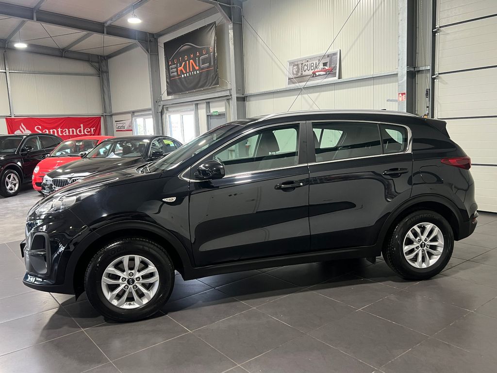 Kia Sportage 2022 г. Чёрный, пробег 54000 км