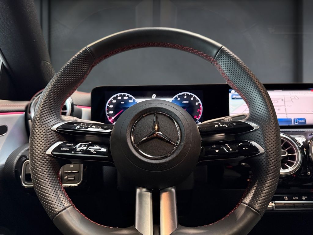Mercedes-Benz CLA 180 SHOOTING BRAKE 2025 г. Серебристый, пробег 3525 км