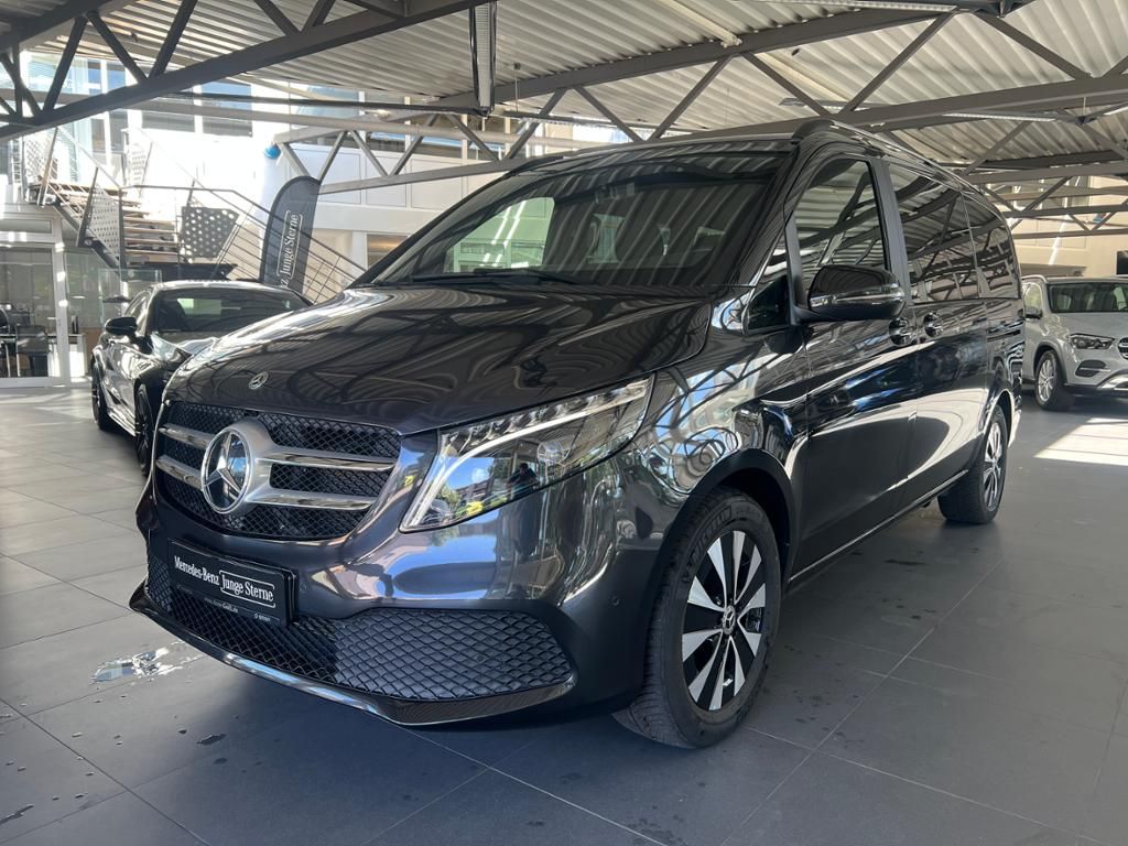 Mercedes-Benz V 300 2023 г. Серый, пробег 14950 км
