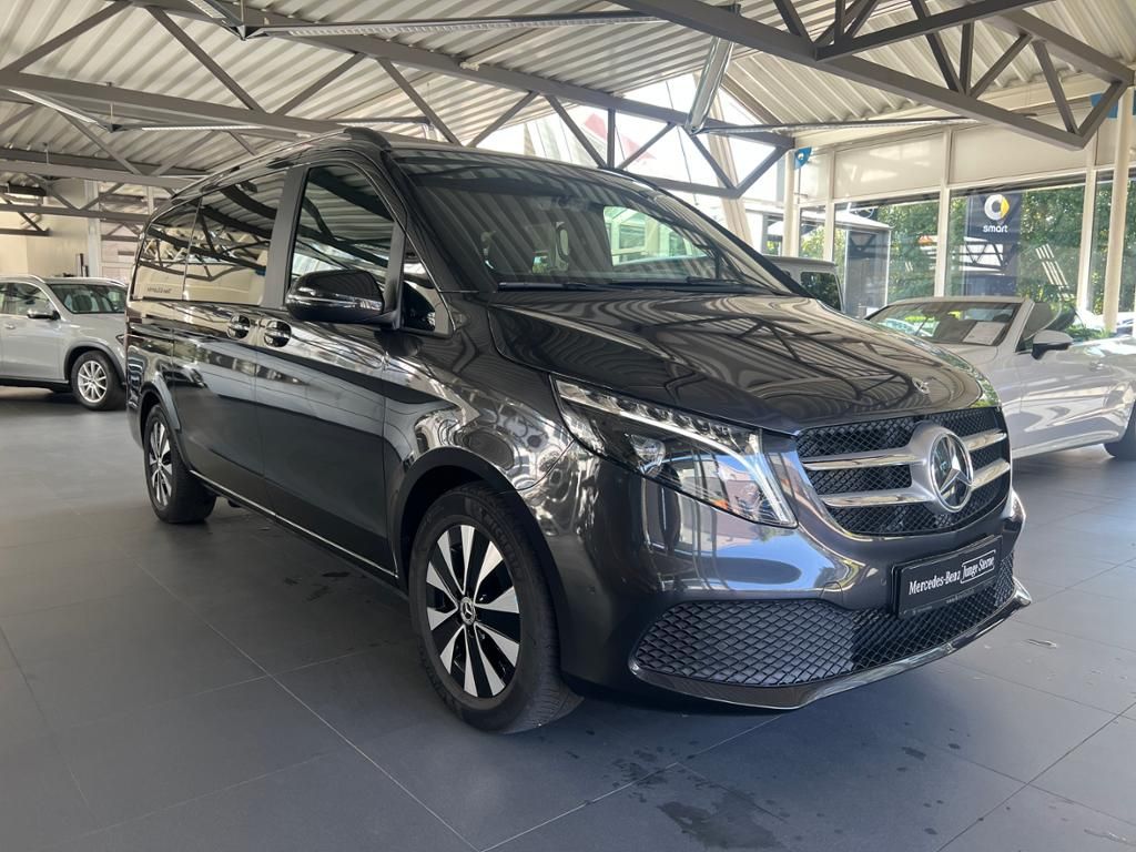Mercedes-Benz V 300 2023 г. Серый, пробег 14950 км