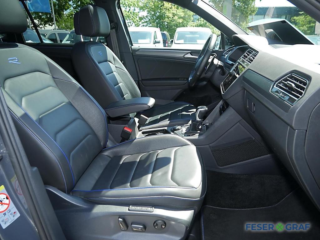 Volkswagen Tiguan 2023 г. Серый, пробег 56400 км