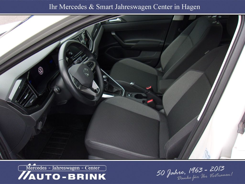 Volkswagen Taigo 2022 г. Серый, пробег 28309 км