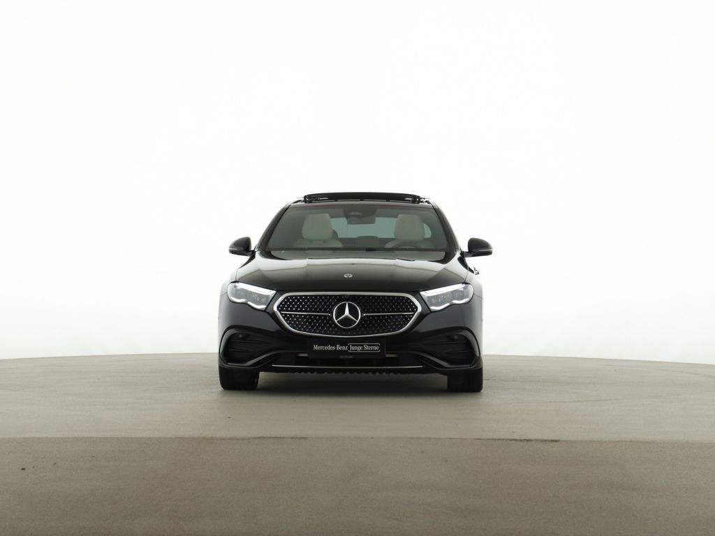 Mercedes-Benz E 200 2025 г. Чёрный, пробег 19700 км