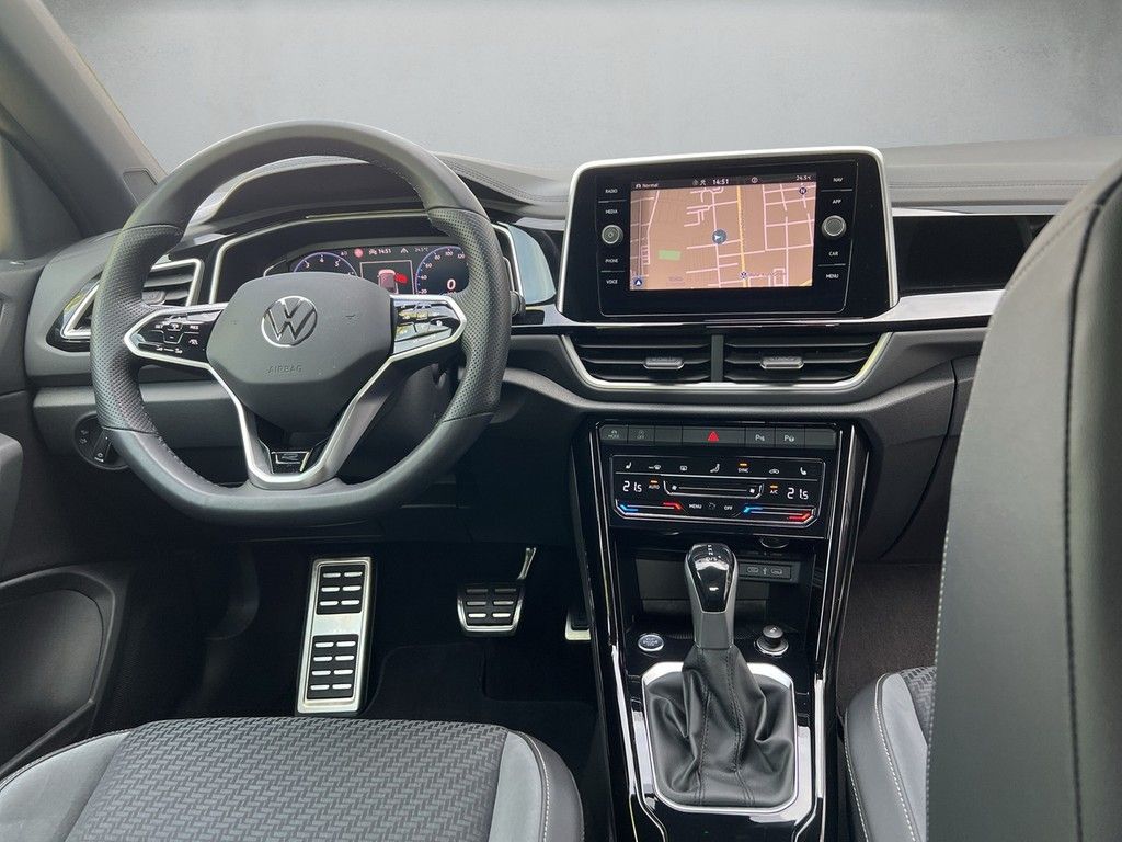 Volkswagen T-Roc 2023 г. Серый, пробег 38233 км