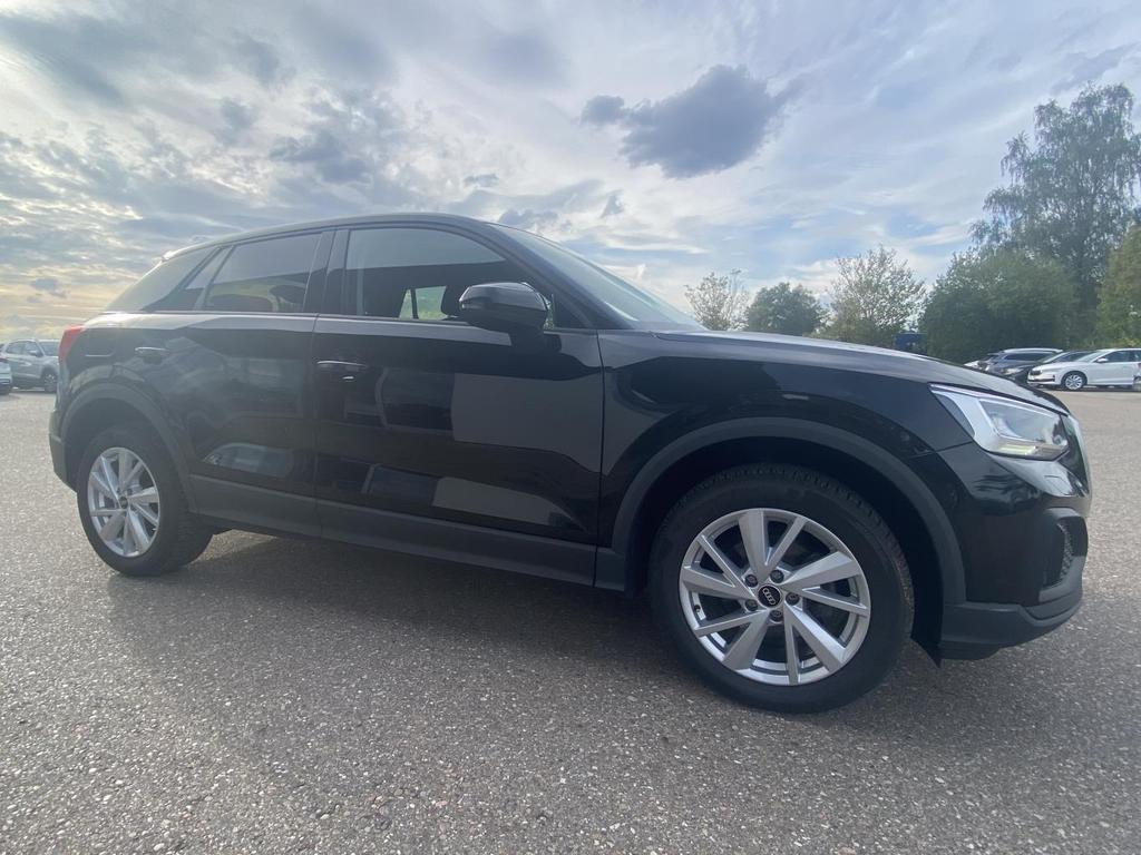 Audi Q2 2022 г. Чёрный, пробег 43177 км