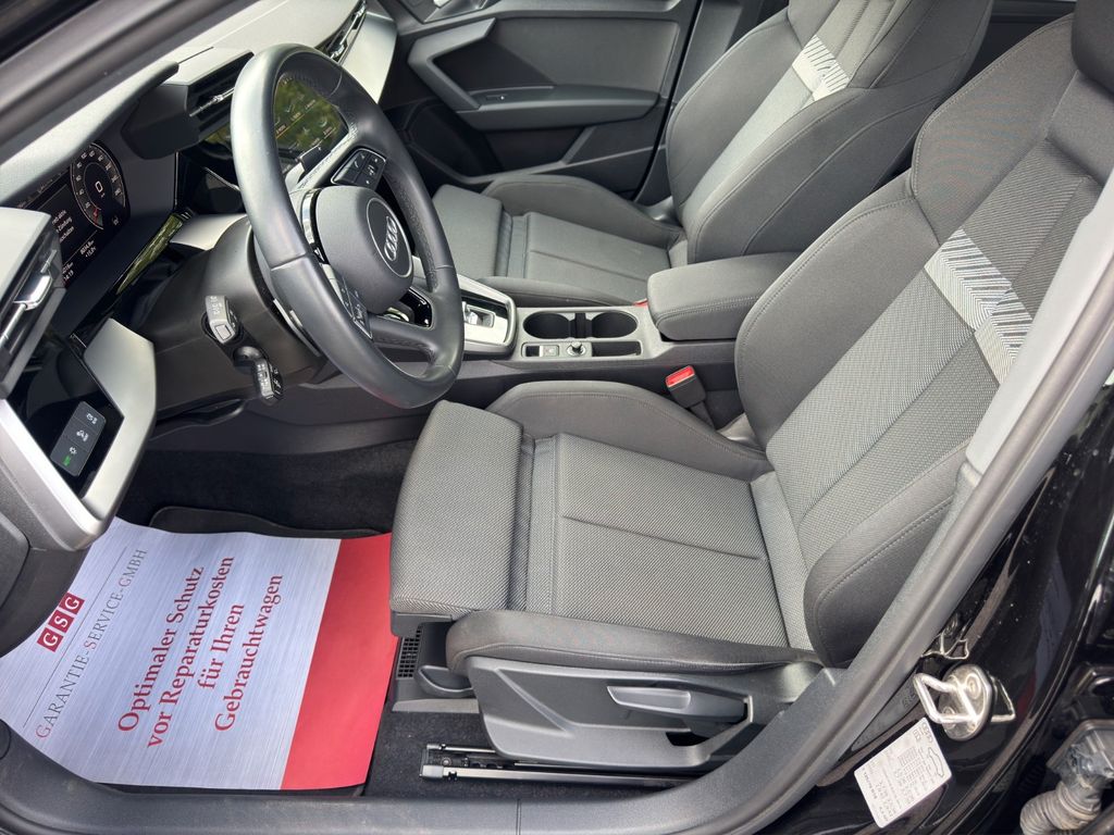 Audi A3 2023 г. Чёрный, пробег 34016 км