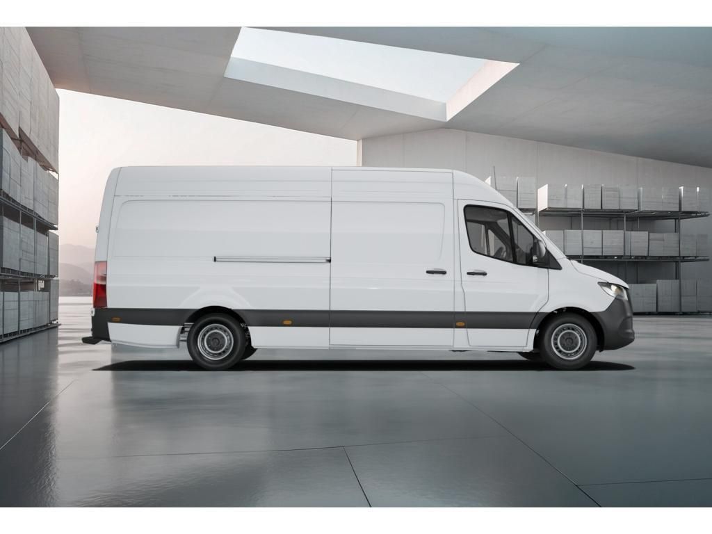 Mercedes-Benz SPRINTER 2025 г. Белый, пробег 43300 км