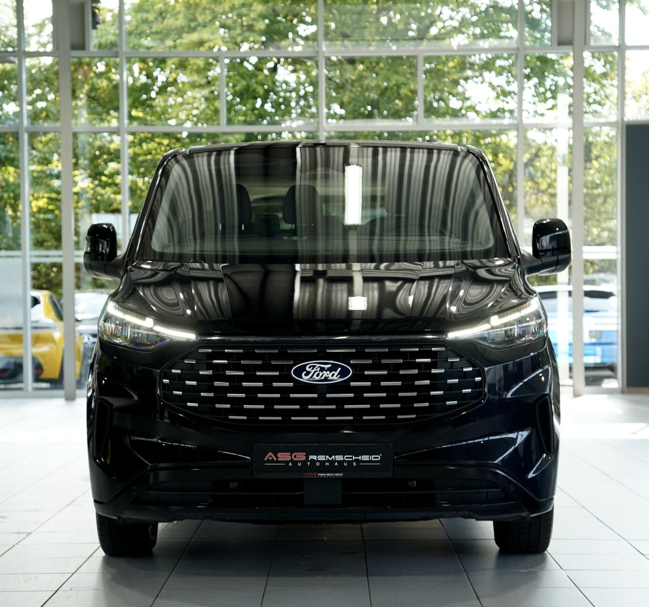 Ford TOURNEO 2025 г. Чёрный, пробег 59000 км