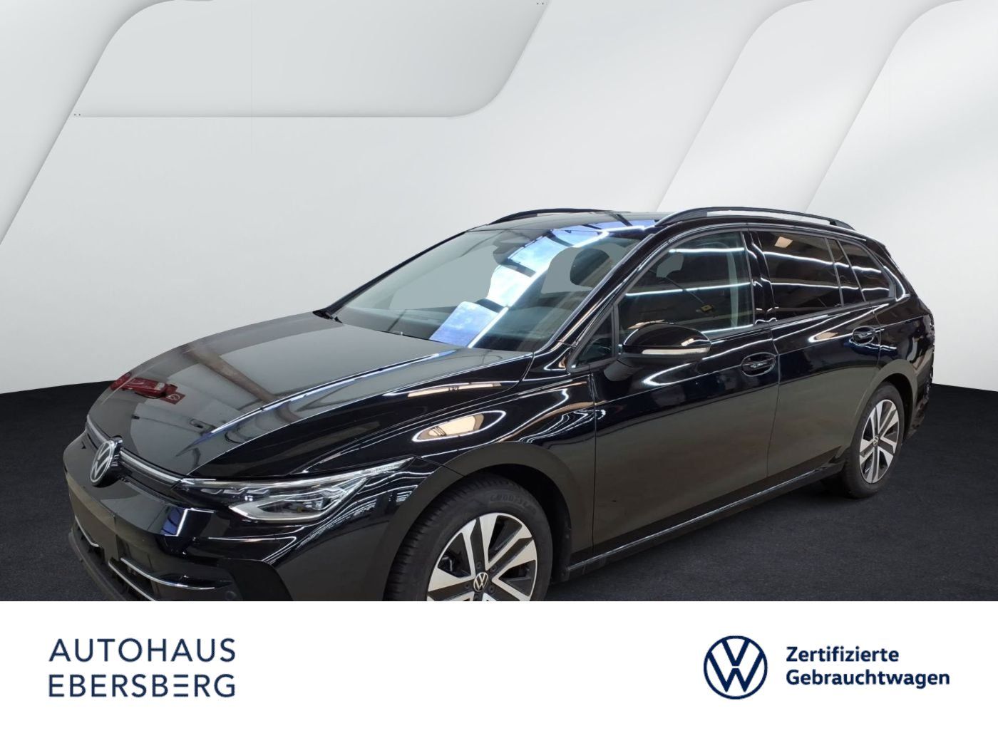 Volkswagen Golf 2026 г. Чёрный, пробег 25900 км