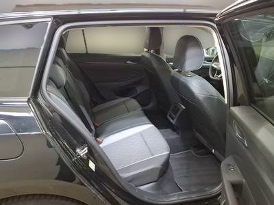 Volkswagen Golf 2026 г. Чёрный, пробег 25900 км