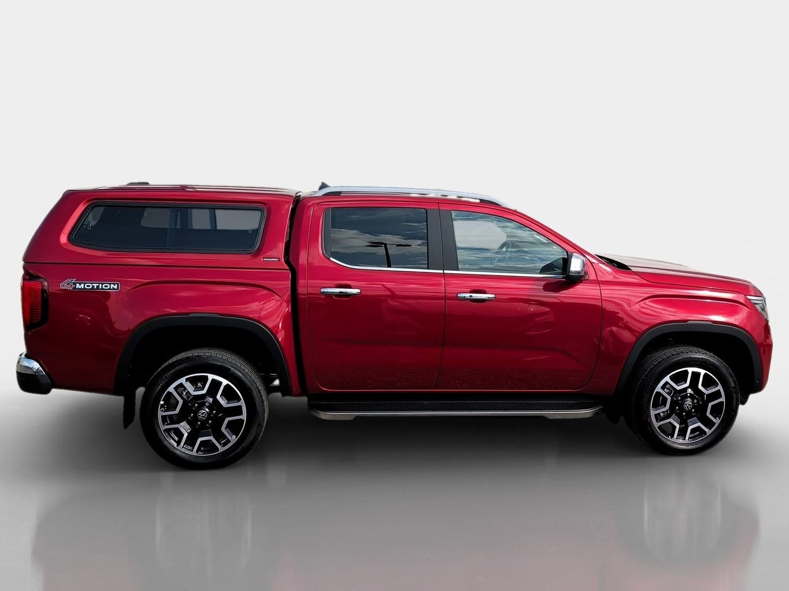 Volkswagen Amarok 2025 г. Красный, пробег 2 км