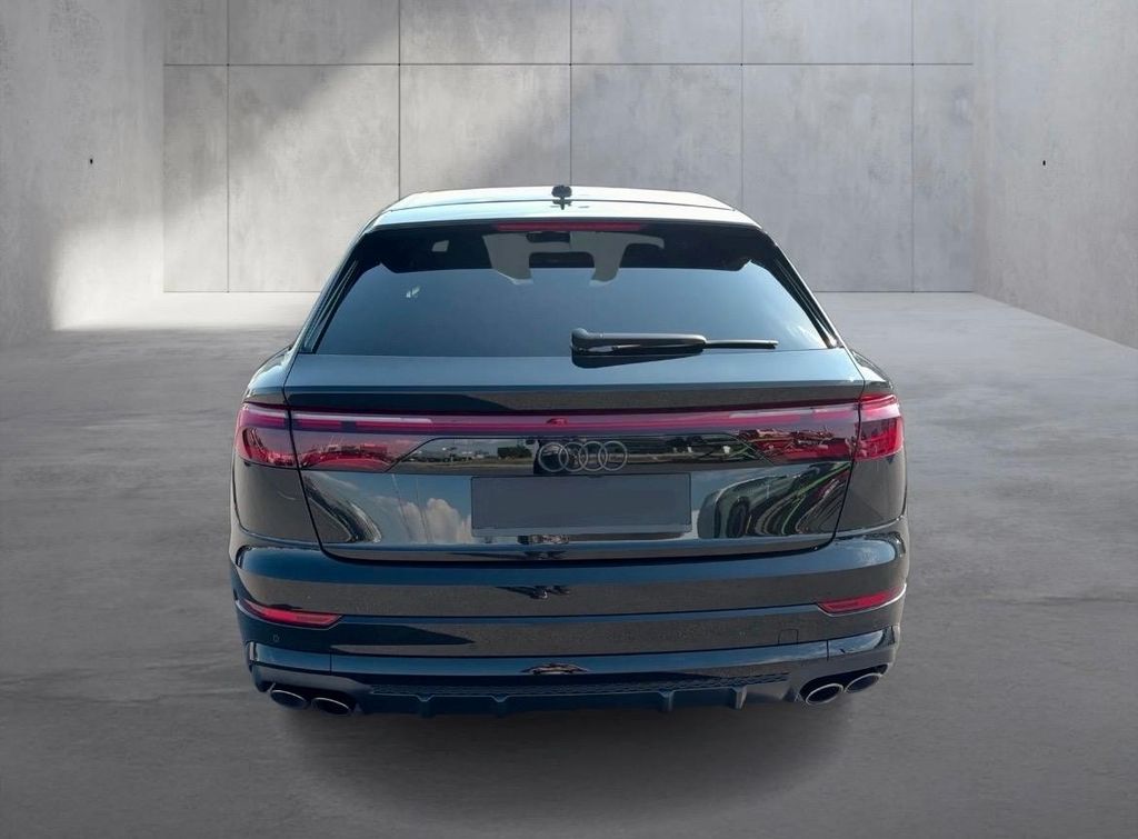 Audi SQ8 2024 г. Чёрный, пробег 53120 км