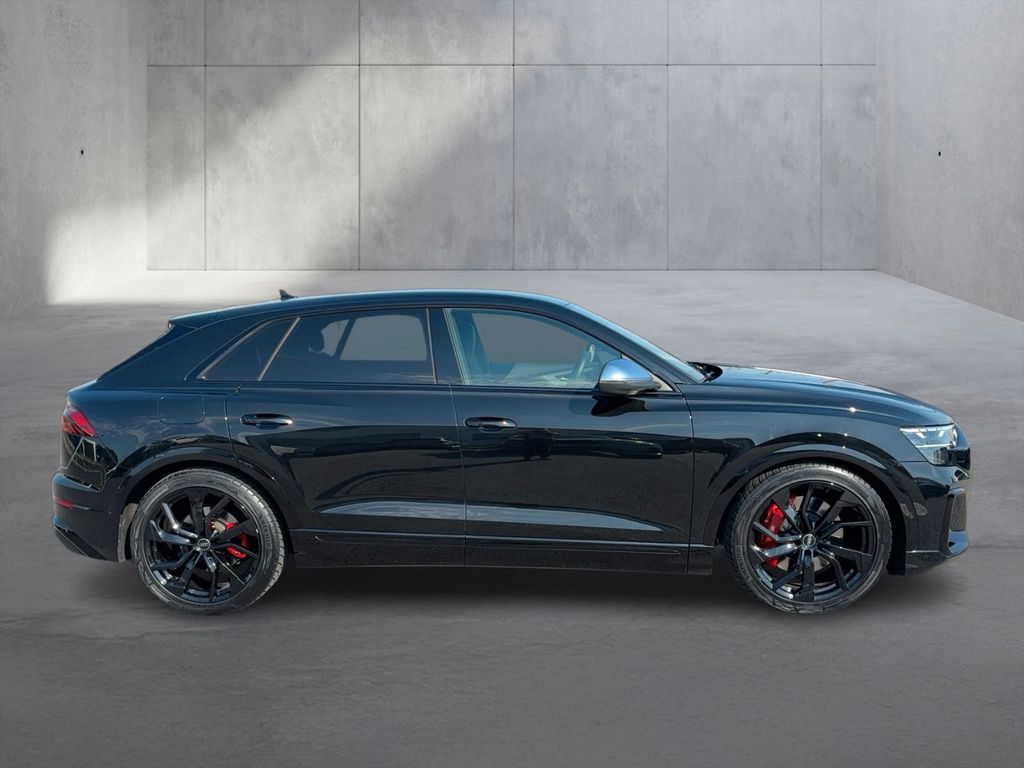 Audi SQ8 2024 г. Чёрный, пробег 53120 км