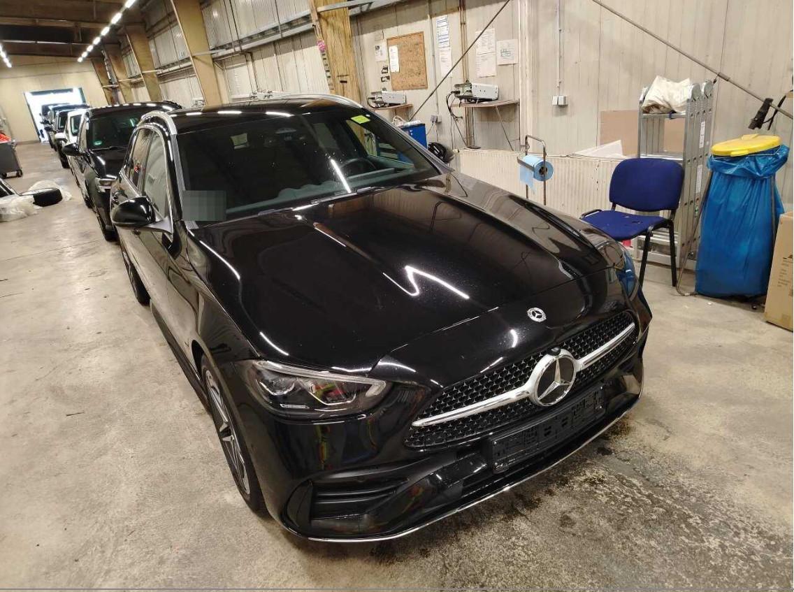 Mercedes-Benz C 220 2024 г. Чёрный, пробег 55000 км