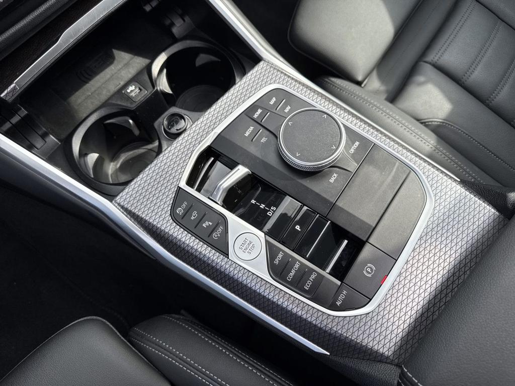 BMW M340I 2024 г. Чёрный, пробег 26842 км