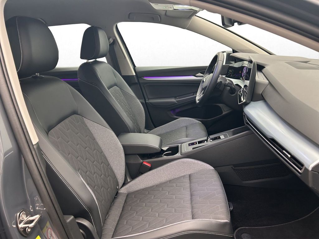 Volkswagen Golf 2025 г. Серый, пробег 20769 км