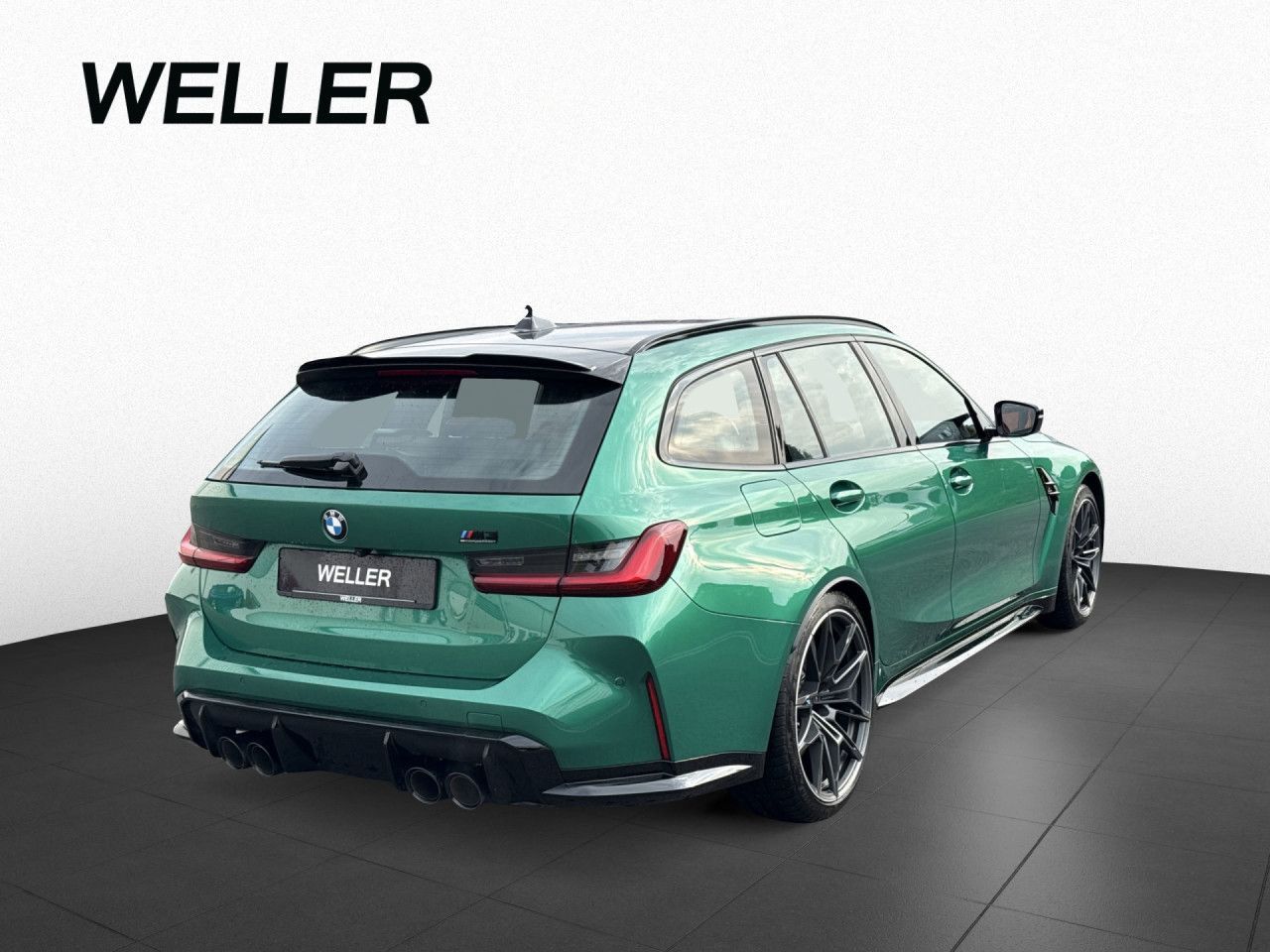 BMW M3 2023 г. Зелёный, пробег 30687 км