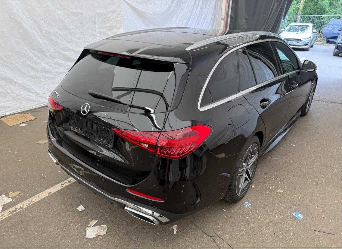 Mercedes-Benz C 220 2024 г. Чёрный, пробег 55000 км