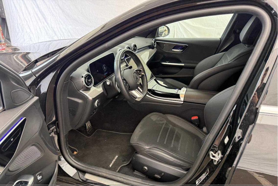 Mercedes-Benz C 220 2024 г. Чёрный, пробег 55000 км
