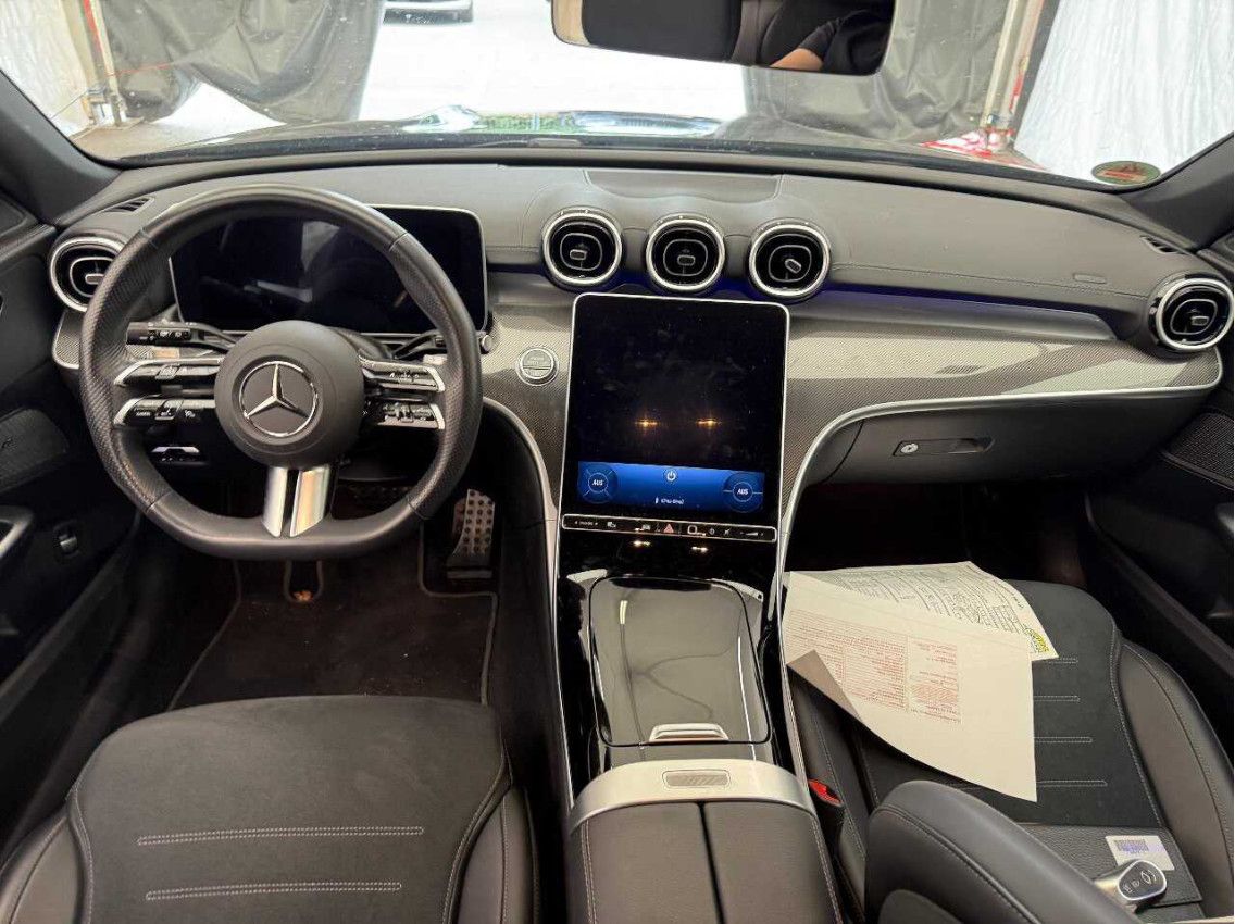 Mercedes-Benz C 220 2024 г. Чёрный, пробег 55000 км