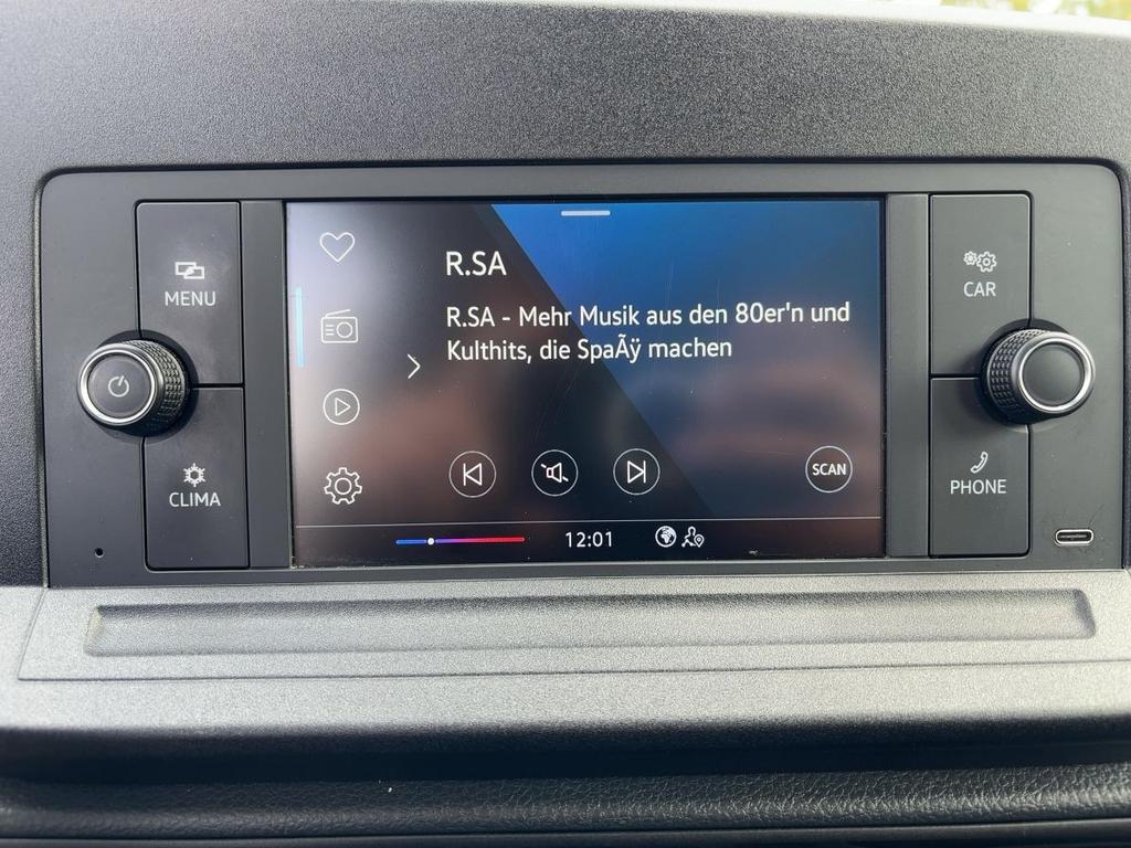 Volkswagen CADDY MAXI 2023 г. Белый, пробег 51390 км