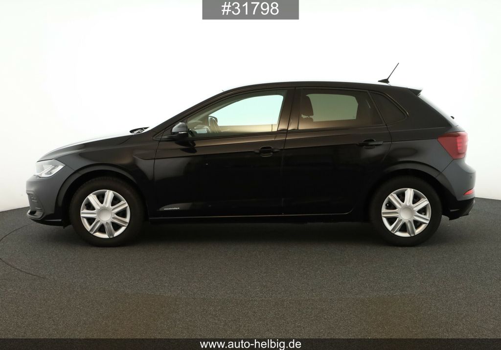 Volkswagen Polo 2023 г. Чёрный, пробег 41200 км