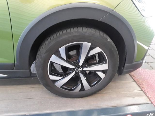 Volkswagen Taigo 2022 г. Зелёный, пробег 23461 км