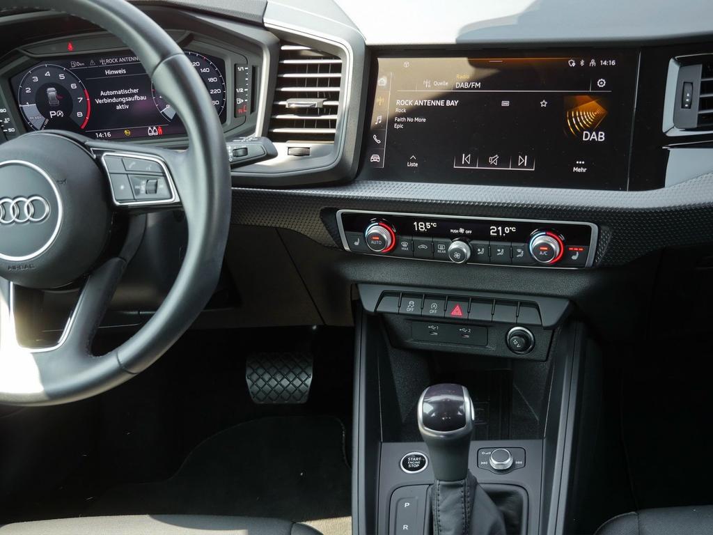 Audi A1 2023 г. Белый, пробег 48250 км