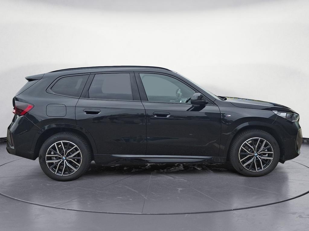 BMW X1 2025 г. Чёрный, пробег 9312 км