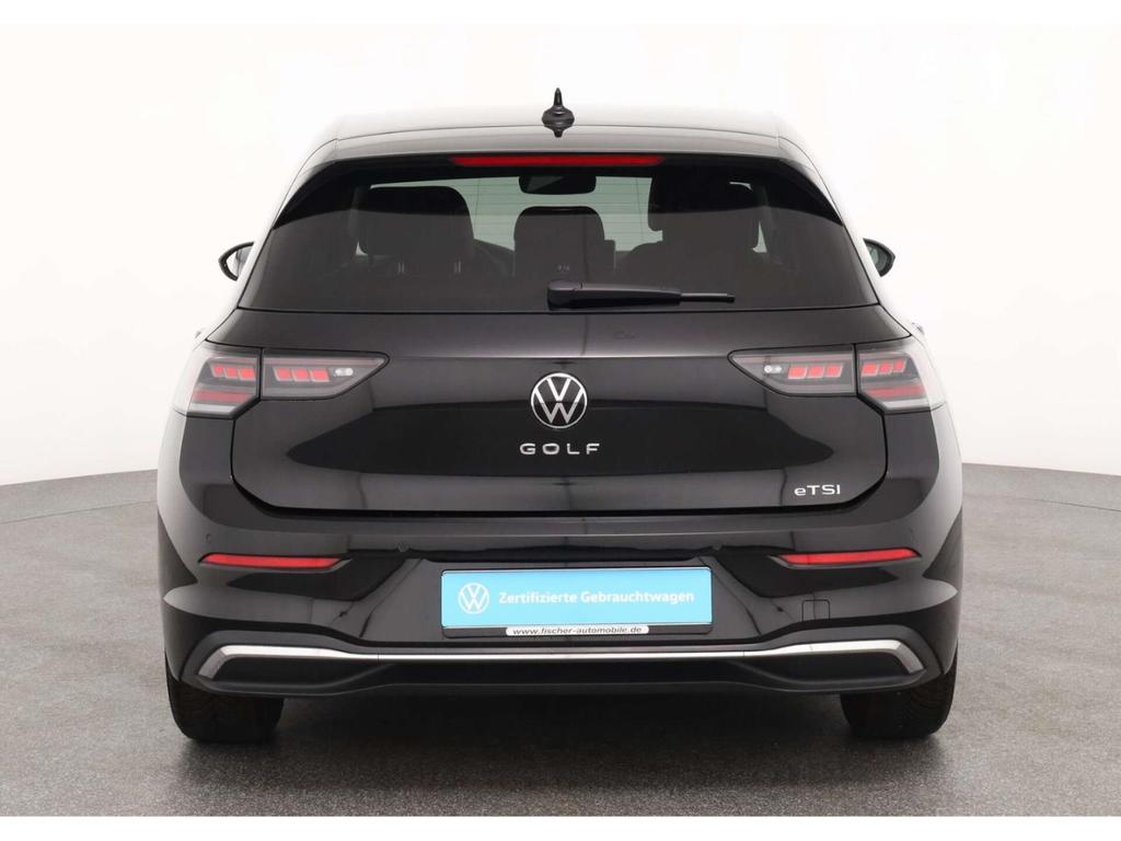 Volkswagen Golf 2025 г. Чёрный, пробег 18604 км