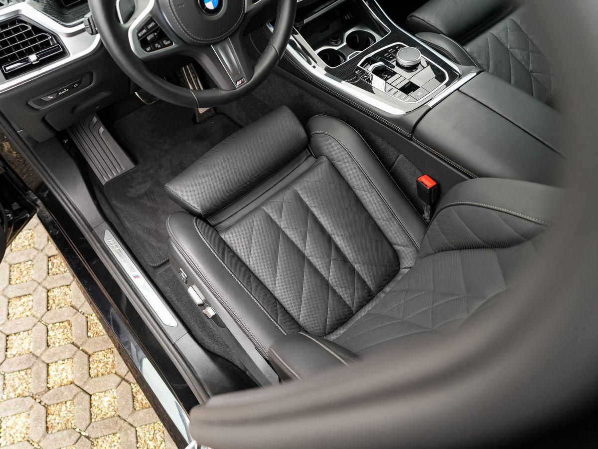 BMW X5 2025 г. Чёрный, пробег 34990 км