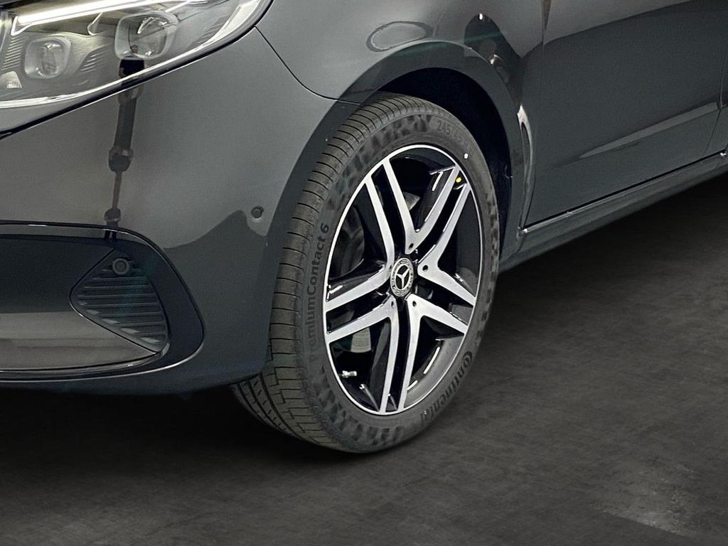 Mercedes-Benz V 300 2025 г. Серый, пробег 29360 км