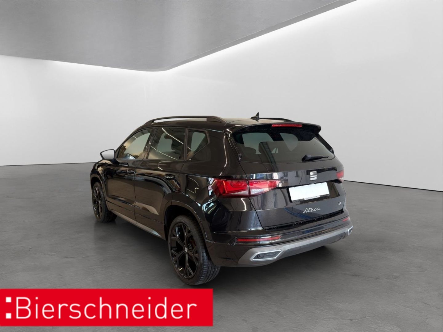 SEAT Ateca 2022 г. Чёрный, пробег 45555 км