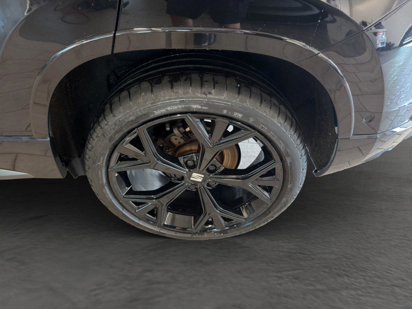 SEAT Ateca 2022 г. Чёрный, пробег 45555 км