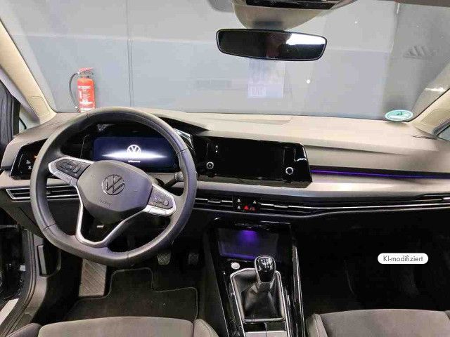 Volkswagen Golf 2024 г. Серый, пробег 24276 км