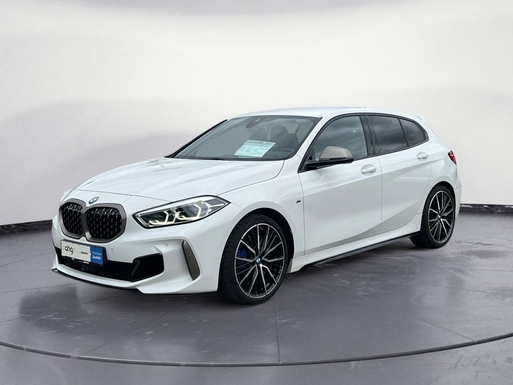 BMW M135 2022 г. Белый, пробег 40955 км