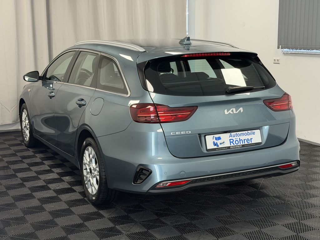 Kia CEE'D / CEED 2023 г. Серый, пробег 57170 км