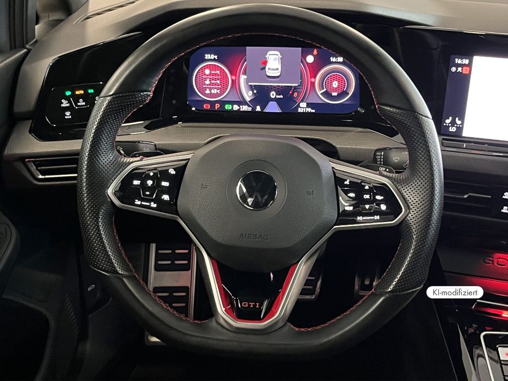 Volkswagen Golf 2022 г. Серый, пробег 32178 км