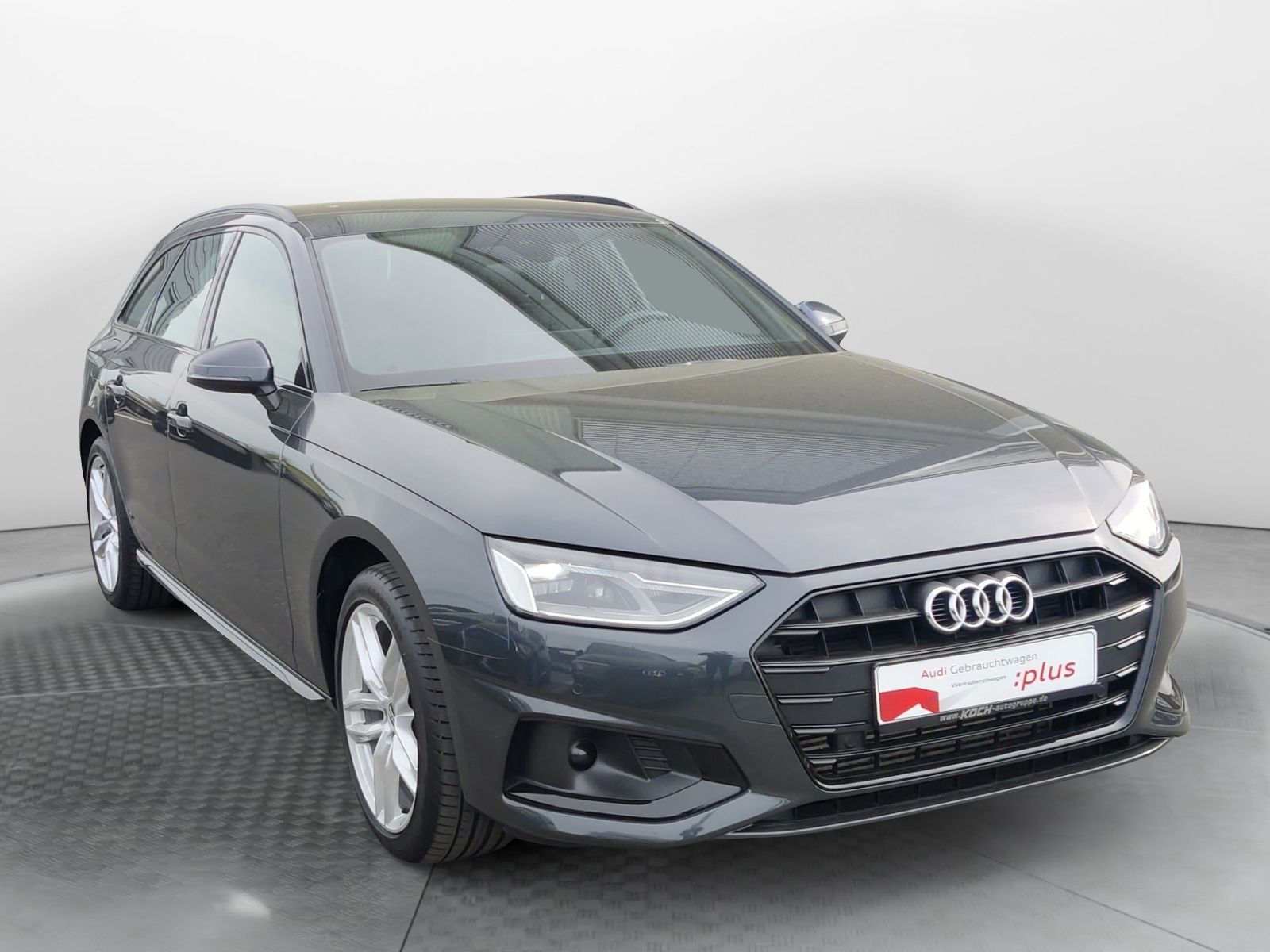 Audi A4 2022 г. Серый, пробег 59650 км
