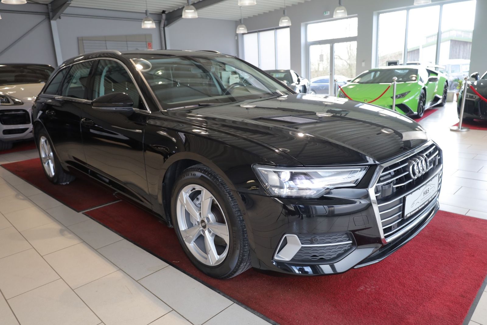 Audi A6 2023 г. Чёрный, пробег 46570 км