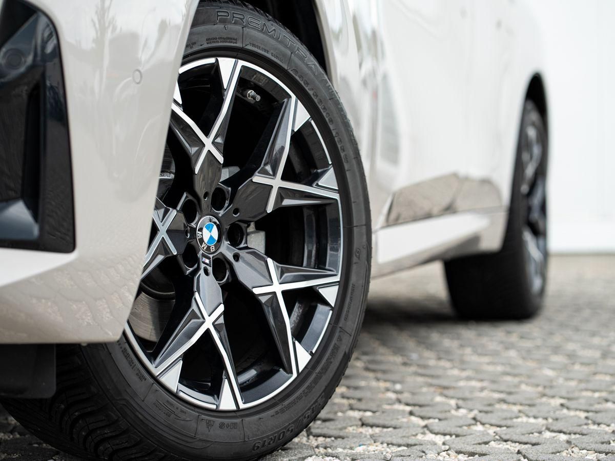 BMW X3 2026 г. Серый, пробег 18490 км