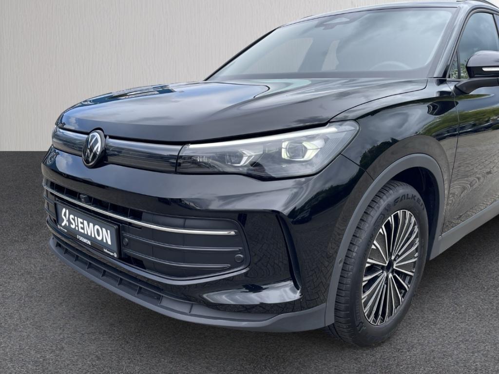 Volkswagen Tiguan 2025 г. Чёрный, пробег 28454 км