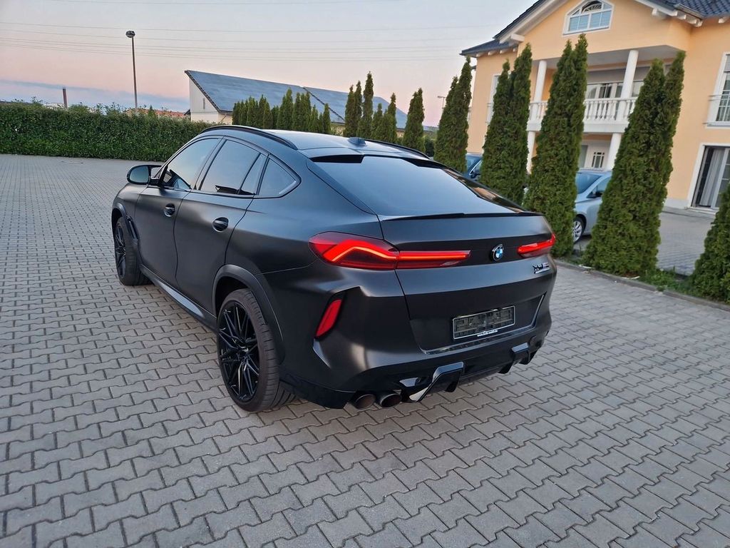 BMW X6 M 2023 г. Чёрный, пробег 43473 км