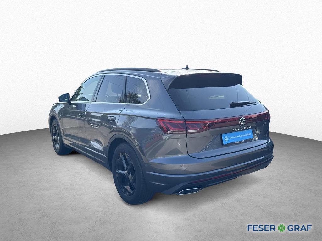 Volkswagen Touareg 2025 г. Серый, пробег 8590 км