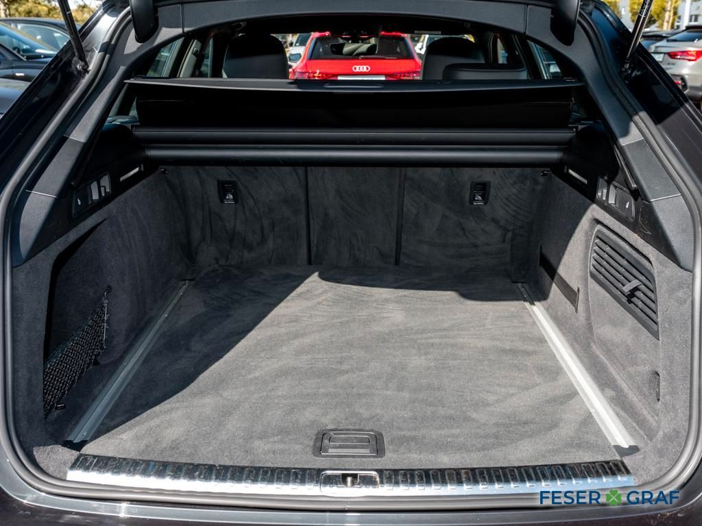 Audi A6 2023 г. Серый, пробег 44022 км