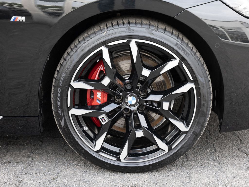 BMW M240I 2025 г. Чёрный, пробег 11825 км