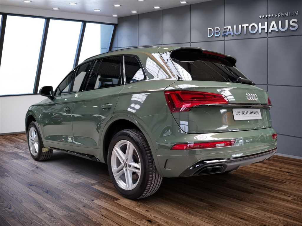 Audi Q5 2023 г. Зелёный, пробег 51882 км
