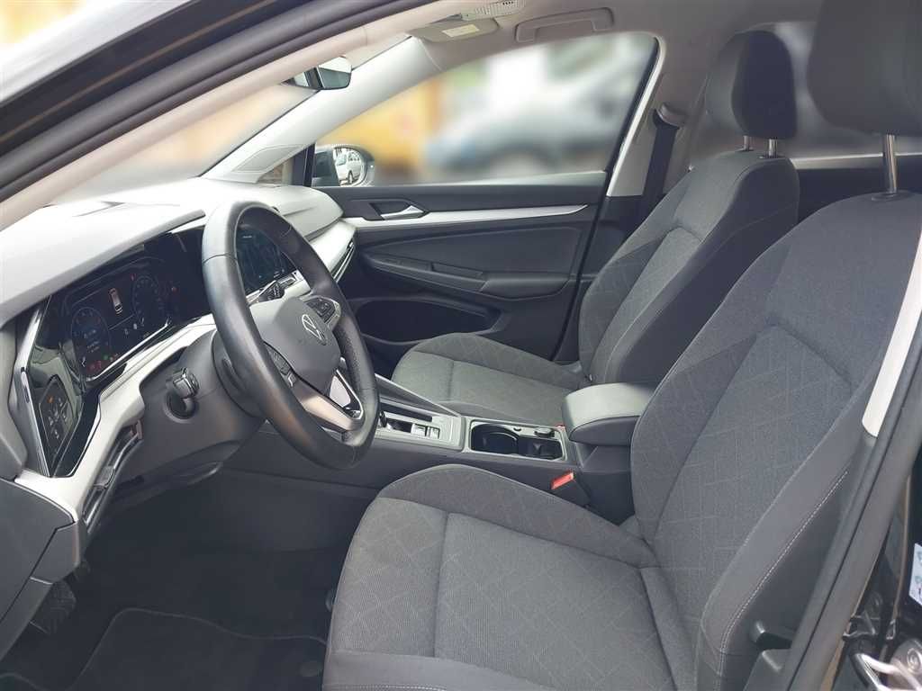 Volkswagen Golf 2024 г. Чёрный, пробег 59543 км