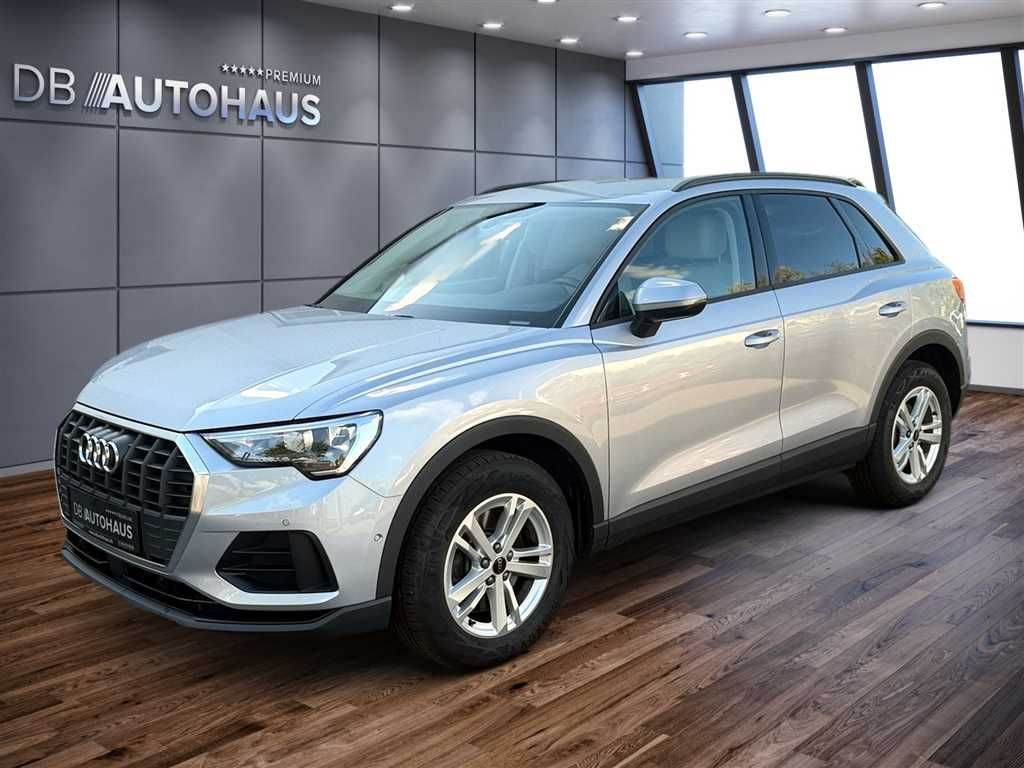 Audi Q3 2024 г. Серебристый, пробег 56371 км